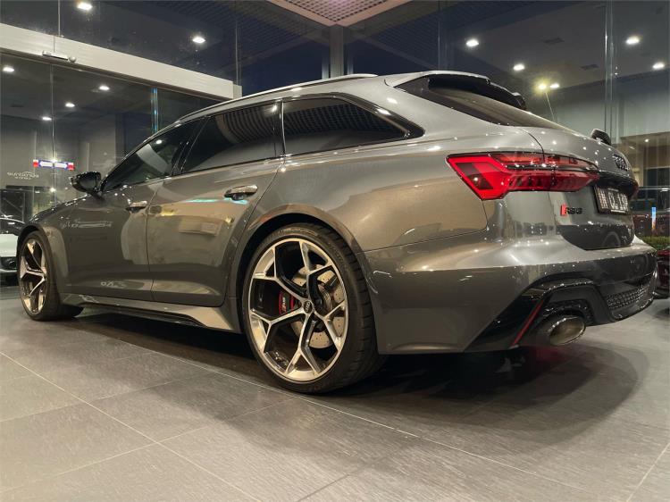 2024 Audi RS6 Wagon Performance 4K MY24