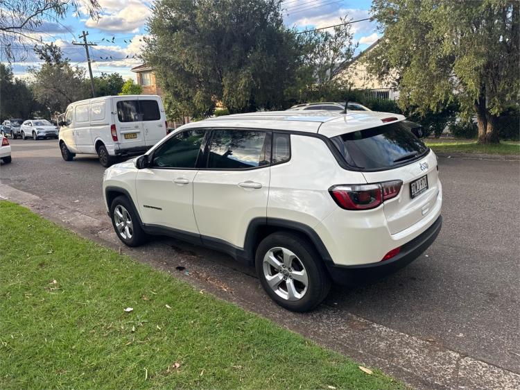 2018 Jeep Compass Wagon Sport M6 MY18