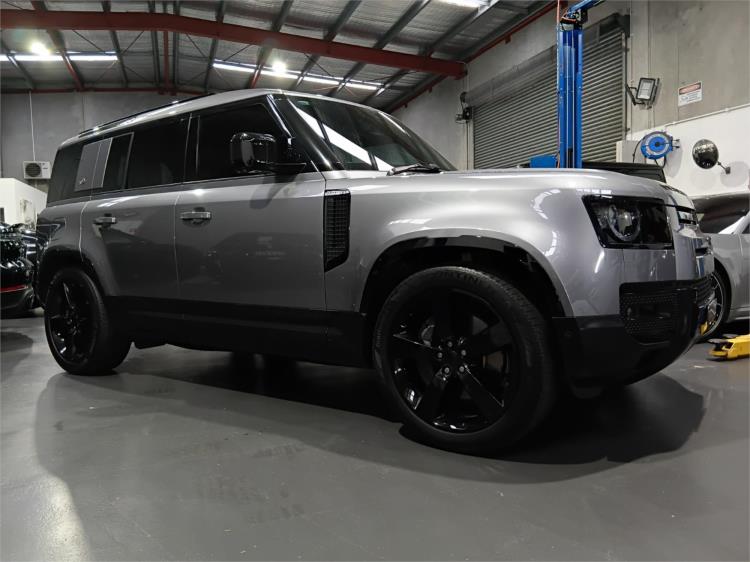 2023 Land Rover Defender Wagon 110 P400 X-Dynamic HSE L663 23.5MY