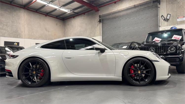 2019 Porsche 911 Coupe Carrera S 992 MY20