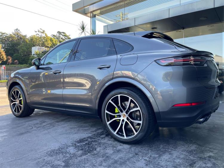 2021 Porsche Cayenne Wagon E-Hybrid 9YB MY21