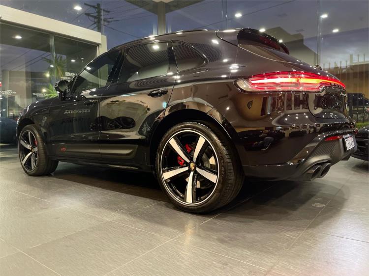 2022 Porsche Macan Wagon GTS 95B MY22